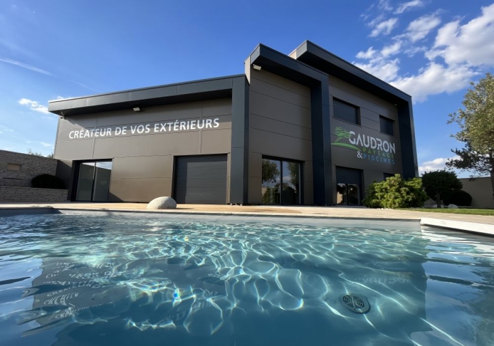 Piscines 28